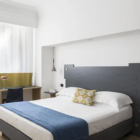 Отель Plaza Opera 4*