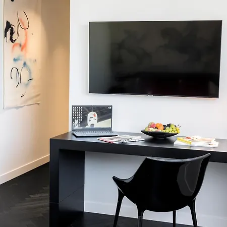 Plaza Opera ホテル 4*