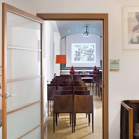 Plaza Opera パレルモ