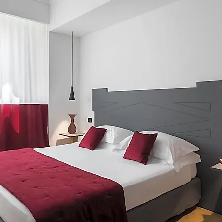 Hotel Renewed Plaza Opéra