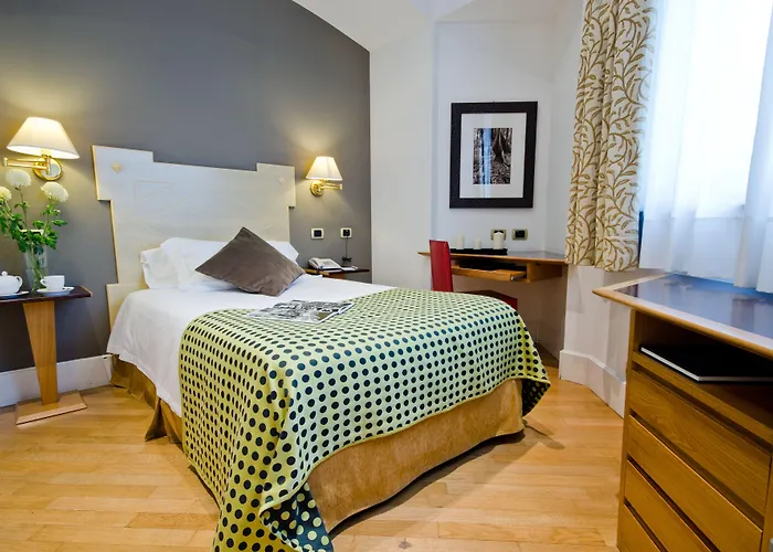 Plaza Opera パレルモ