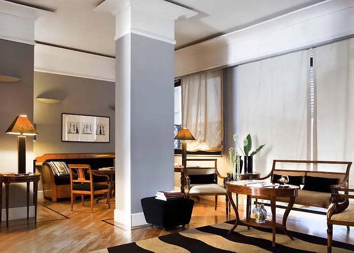 ホテル Plaza Opera パレルモ