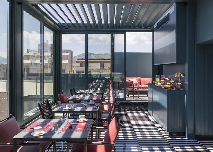 ホテル Plaza Opera パレルモ