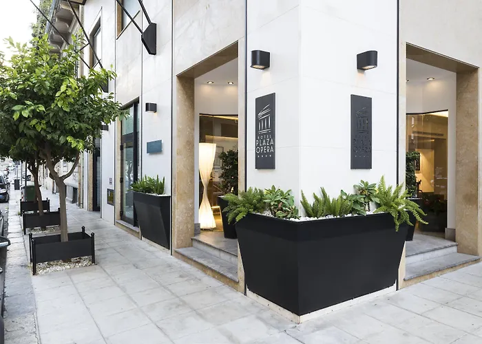 Plaza Opera パレルモ