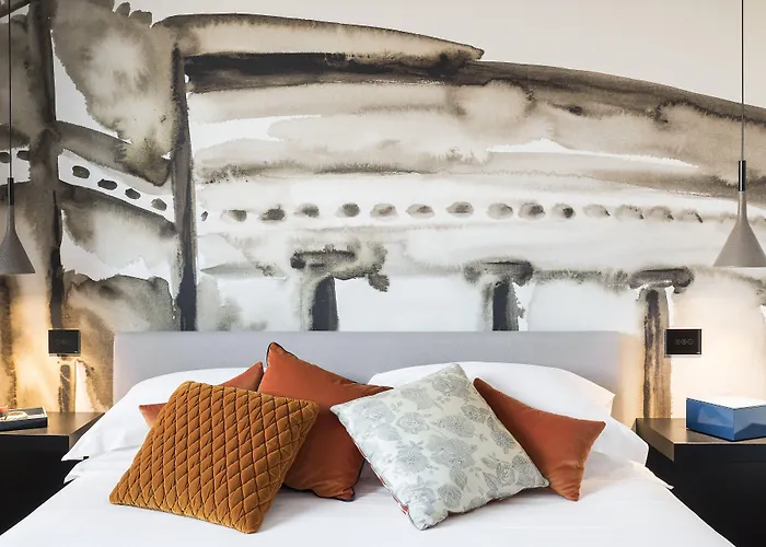 ホテル Plaza Opera