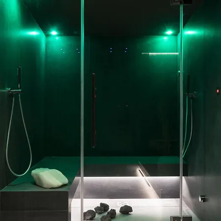 Plaza Opera Hotel 4*
