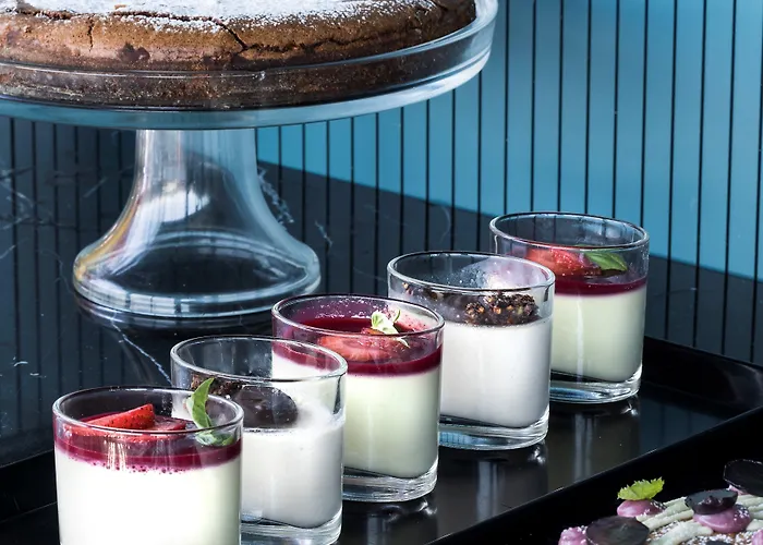 Hotel Plaza Opera 4*